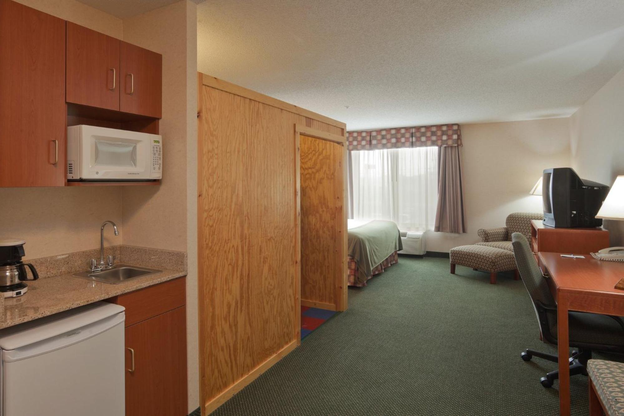 Holiday Inn Express Hotel & Suites Bryan-Montpelier By Ihg Holiday City Exterior foto